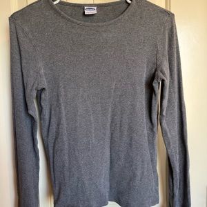 Women’s Old Navy long sleeve gray shirt